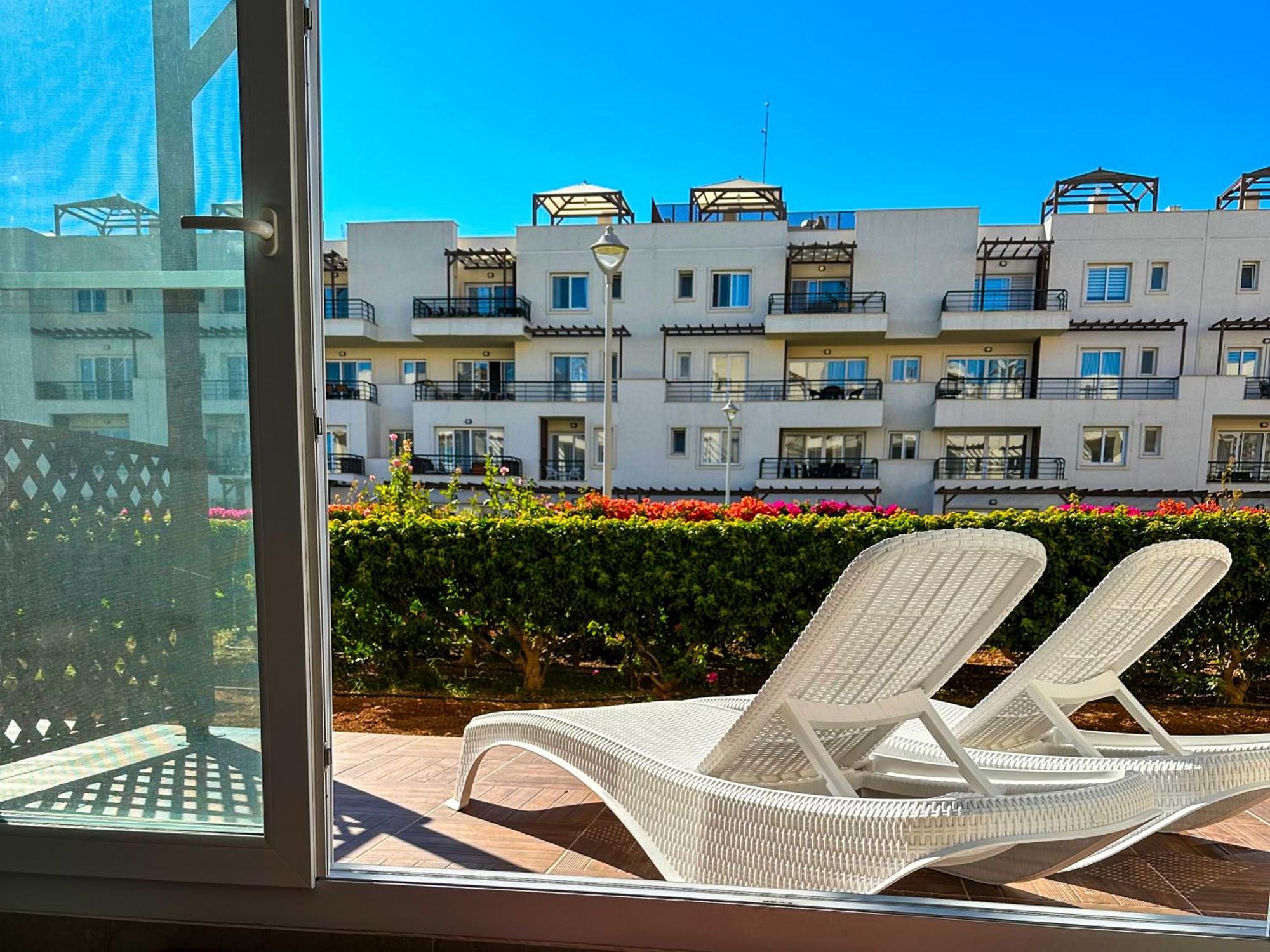 Green Apartment In Bafra Northern Cyprus Vokolidha Exterior foto