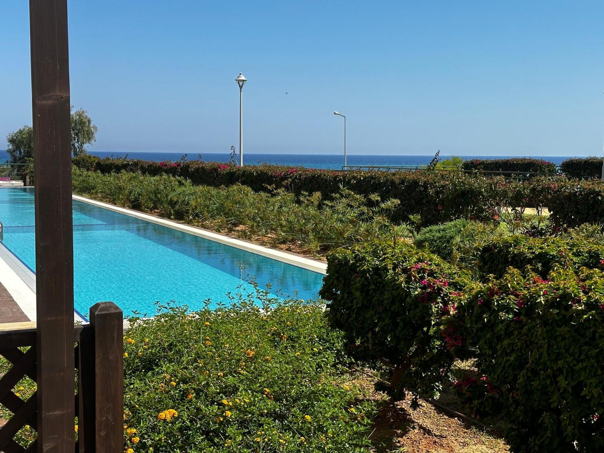 Green Apartment In Bafra Northern Cyprus Vokolidha Exterior foto